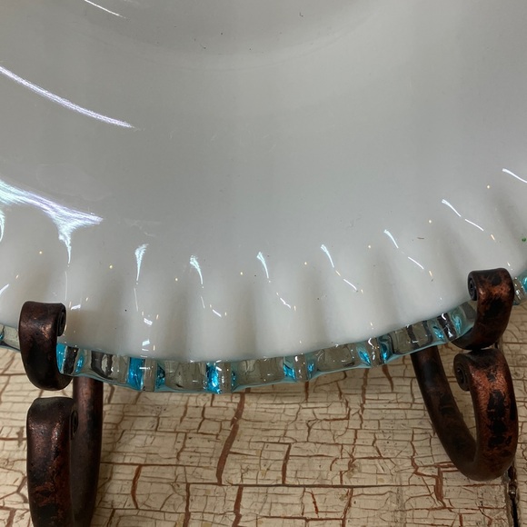 Fenton Aqua Crest plate - Picture 2 of 11